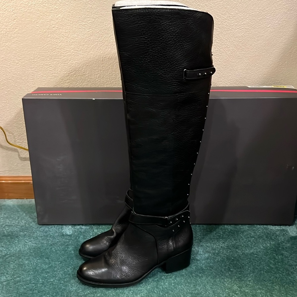 Vince Camuto New black boots